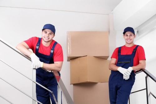 Local moving van transport for Woodford Green customers