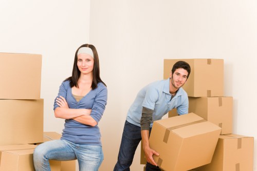 Small flat move and loading help from a man with a van in Woodford Green