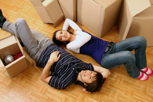 Customer responsibilities for transport and loading